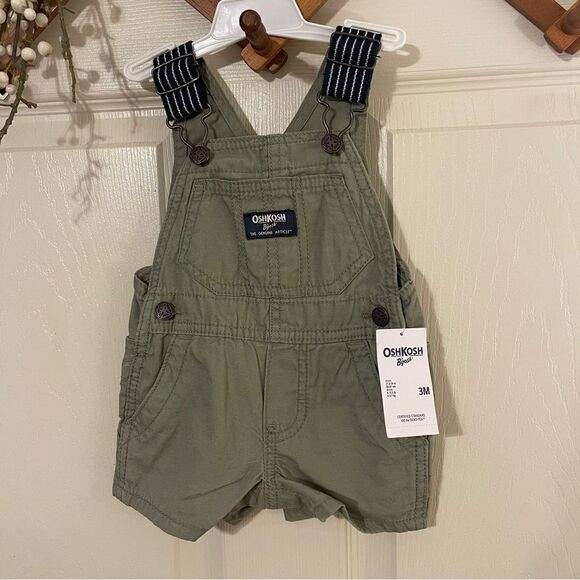 New OshKosh B'Gosh Shortalls Overalls Bundle 3 months - Picture 3 of 7